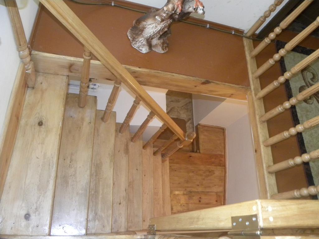 Mikheil Pitskhelauri Guest House Казбеги Екстериор снимка